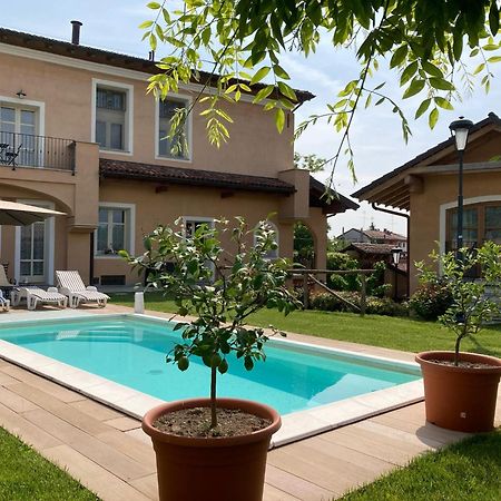 I Grappoli Divini Bed & Breakfast Viarigi Exterior foto