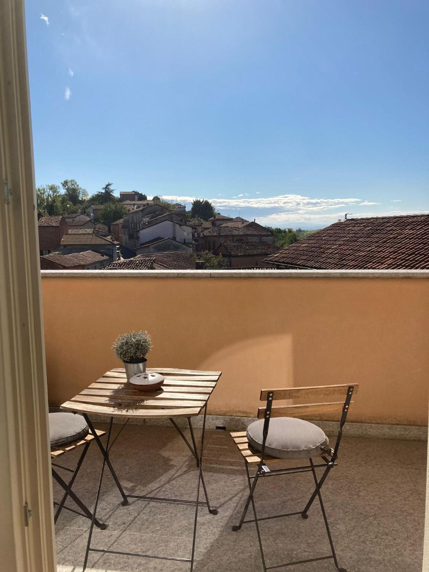 I Grappoli Divini Bed & Breakfast Viarigi Exterior foto