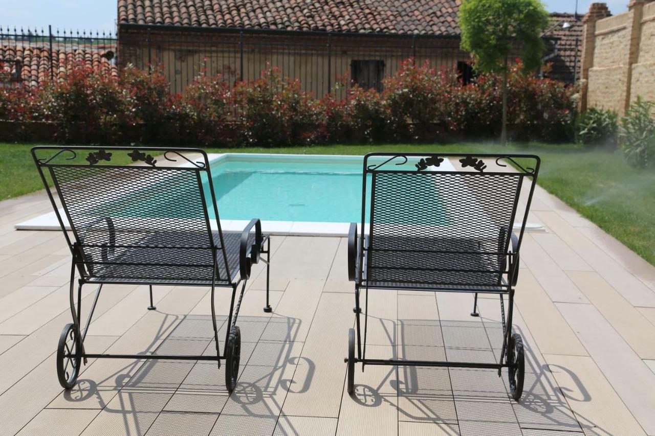 I Grappoli Divini Bed & Breakfast Viarigi Exterior foto